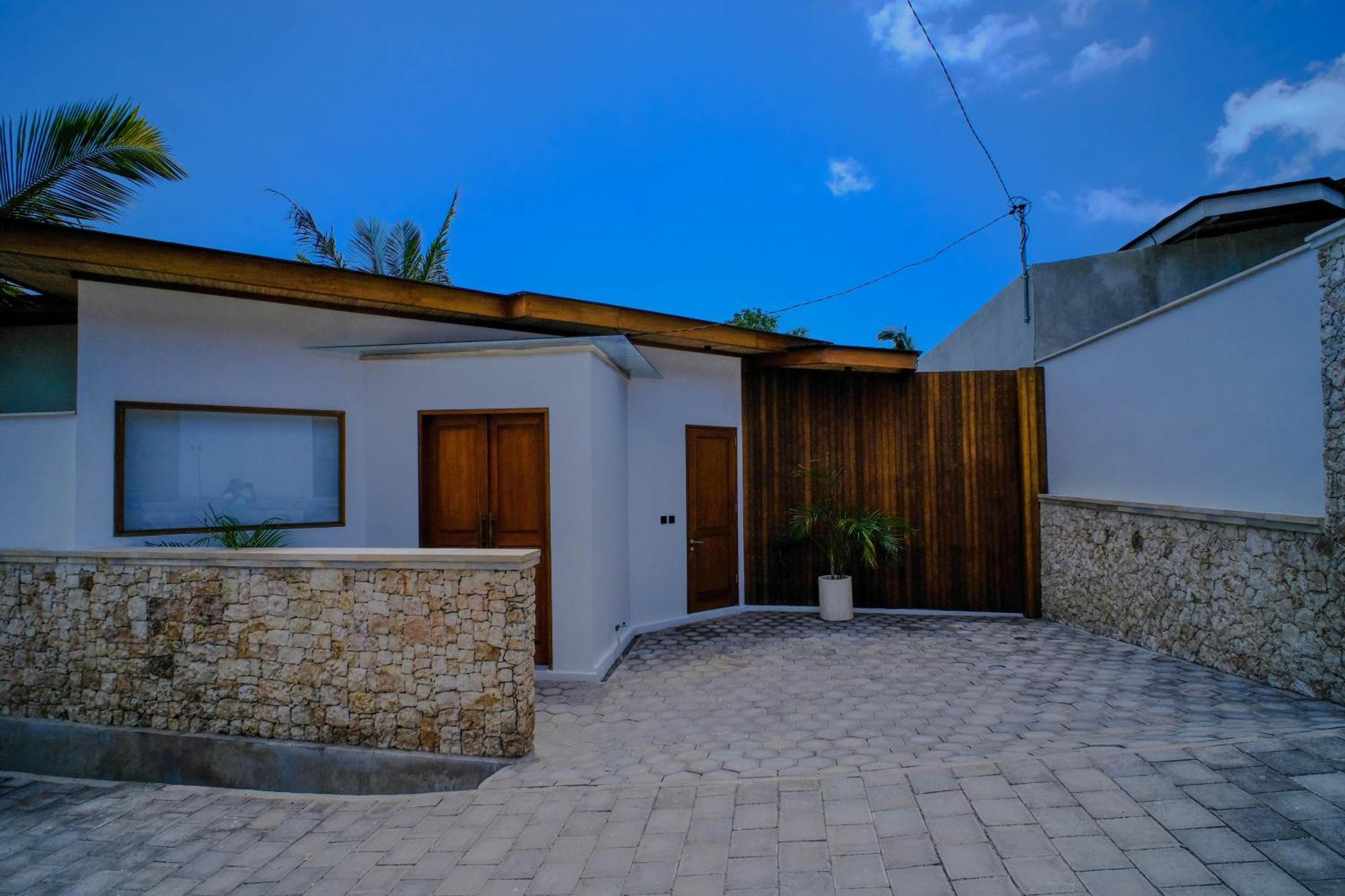 Maravilla Complex Villa